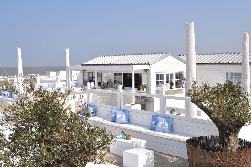 Studio Seaview Bunnenplein Кноке-Хайст Екстериор снимка